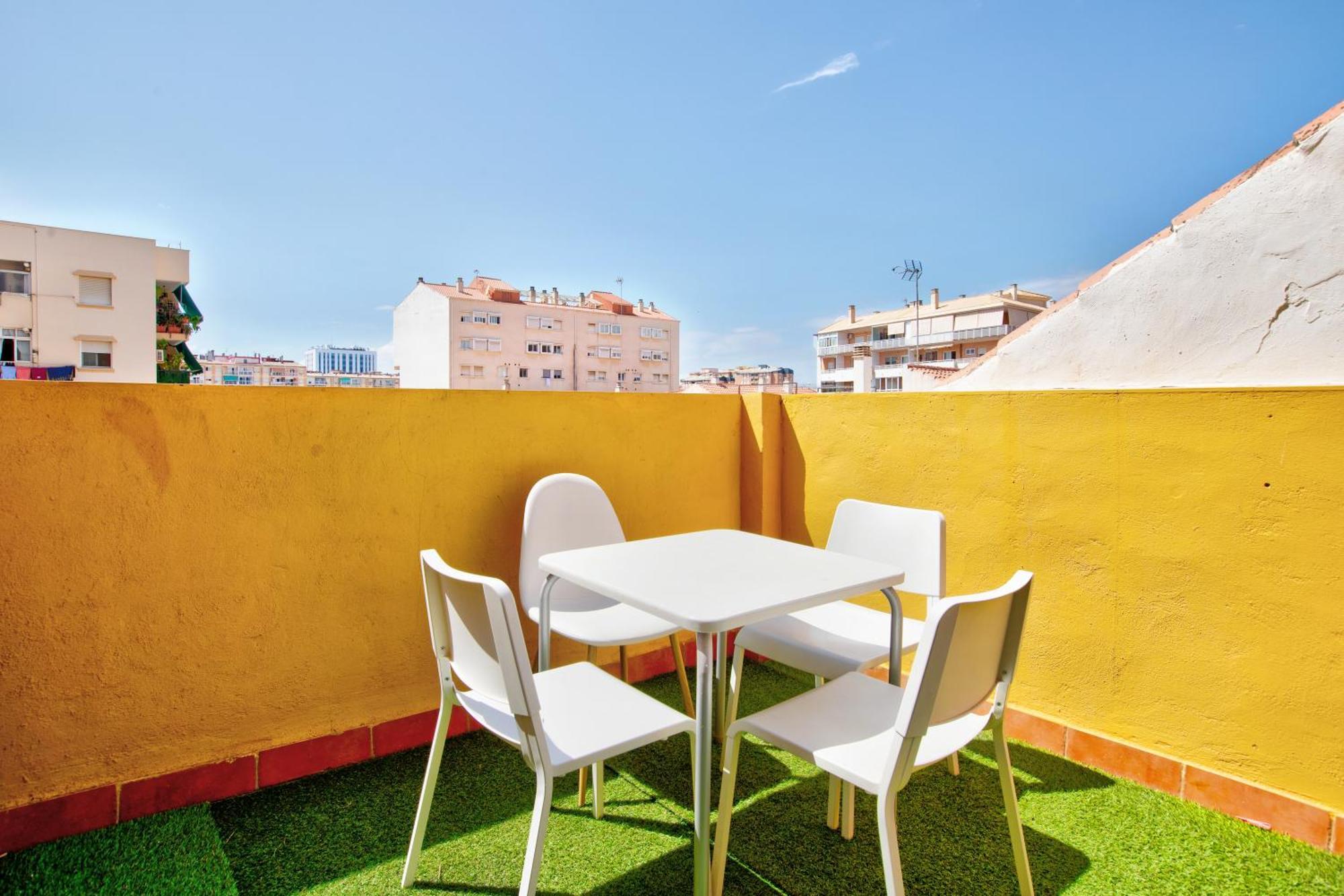 Heroes De Sostoa 56 Malaga Exterior photo