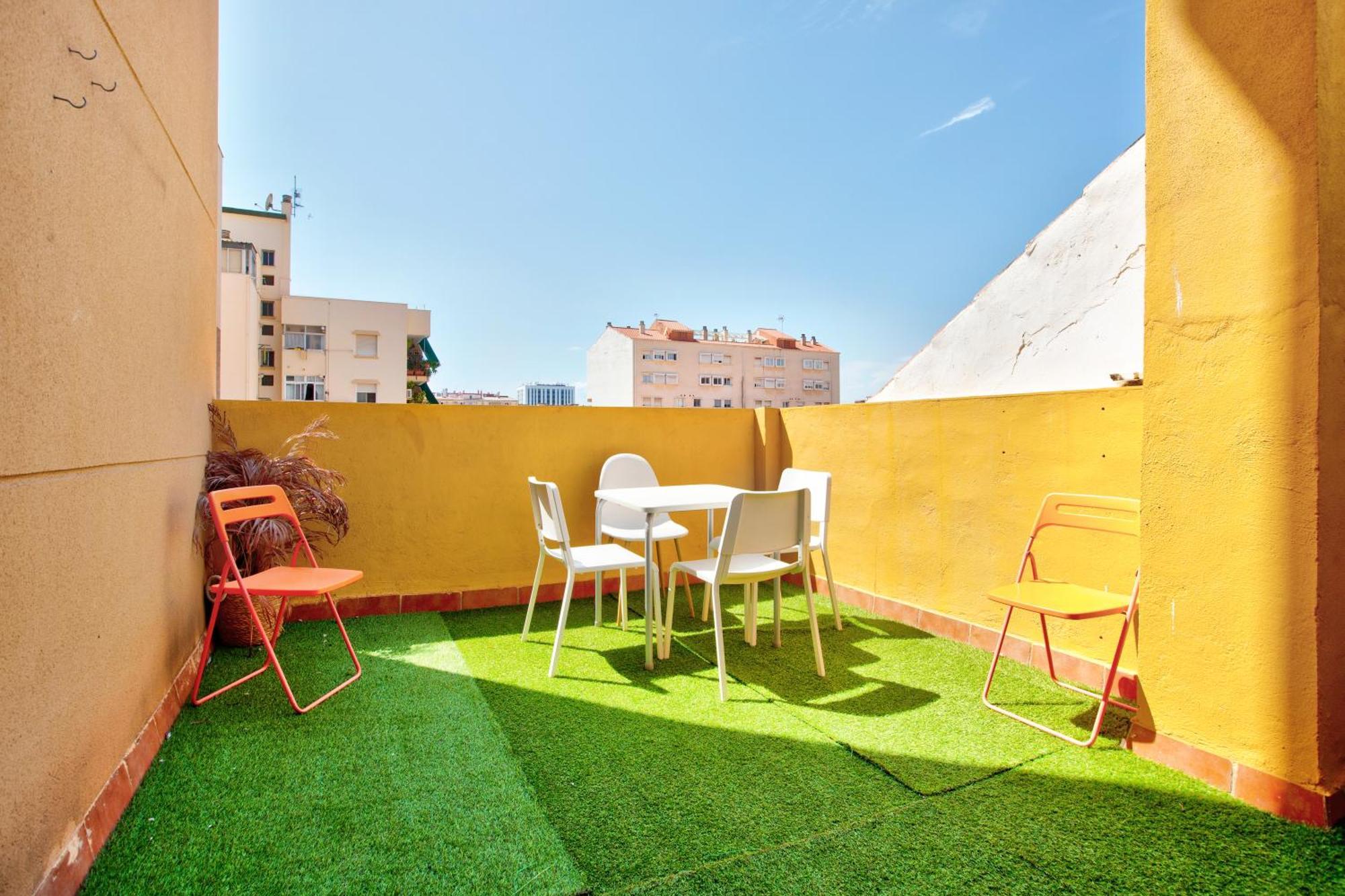 Heroes De Sostoa 56 Malaga Exterior photo